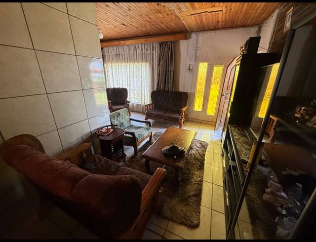 11 BEDROOM HOUSE FOR SALE IN VANDERBIJLPARK CE 2